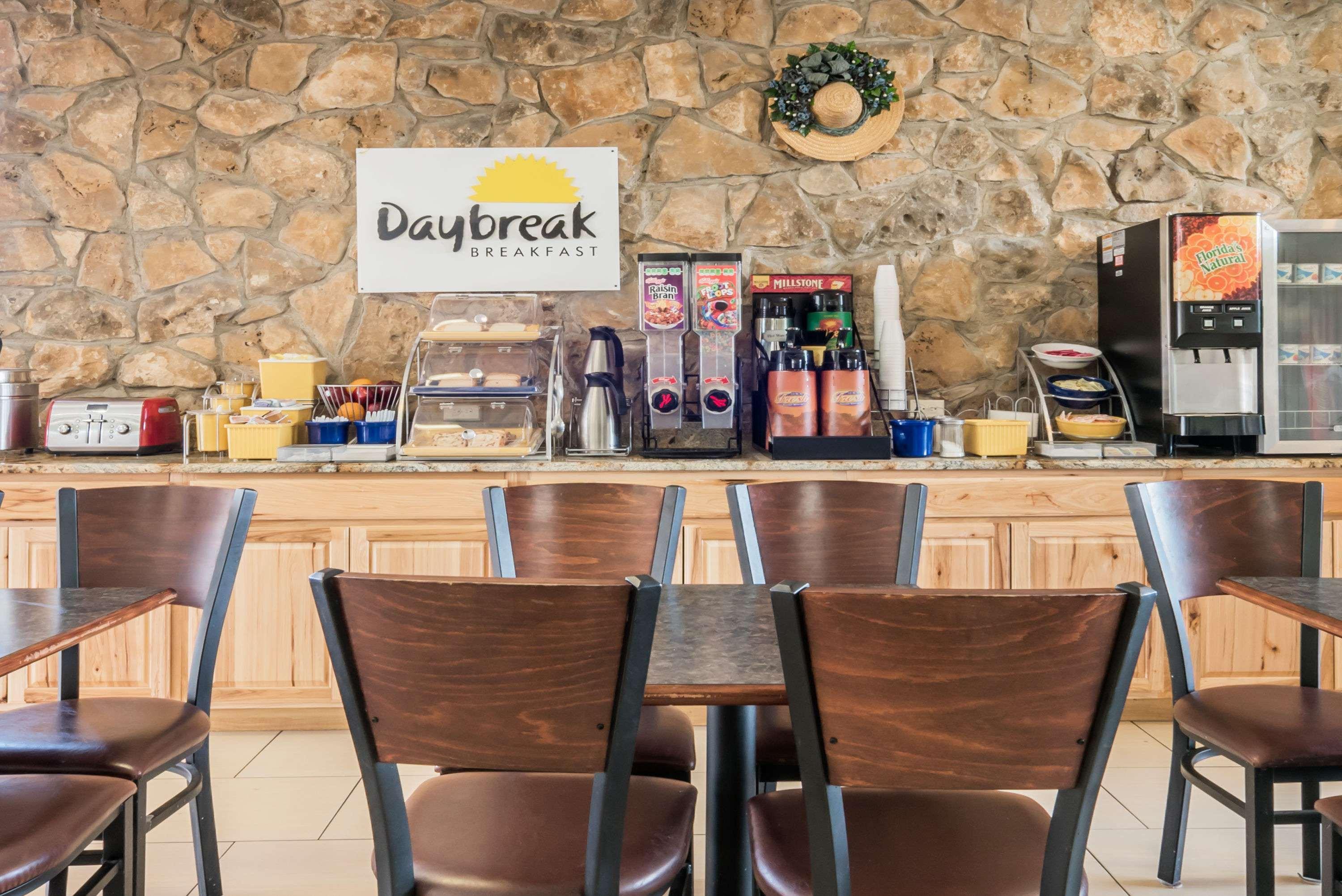 Days Inn South Fort Worth Dış mekan fotoğraf