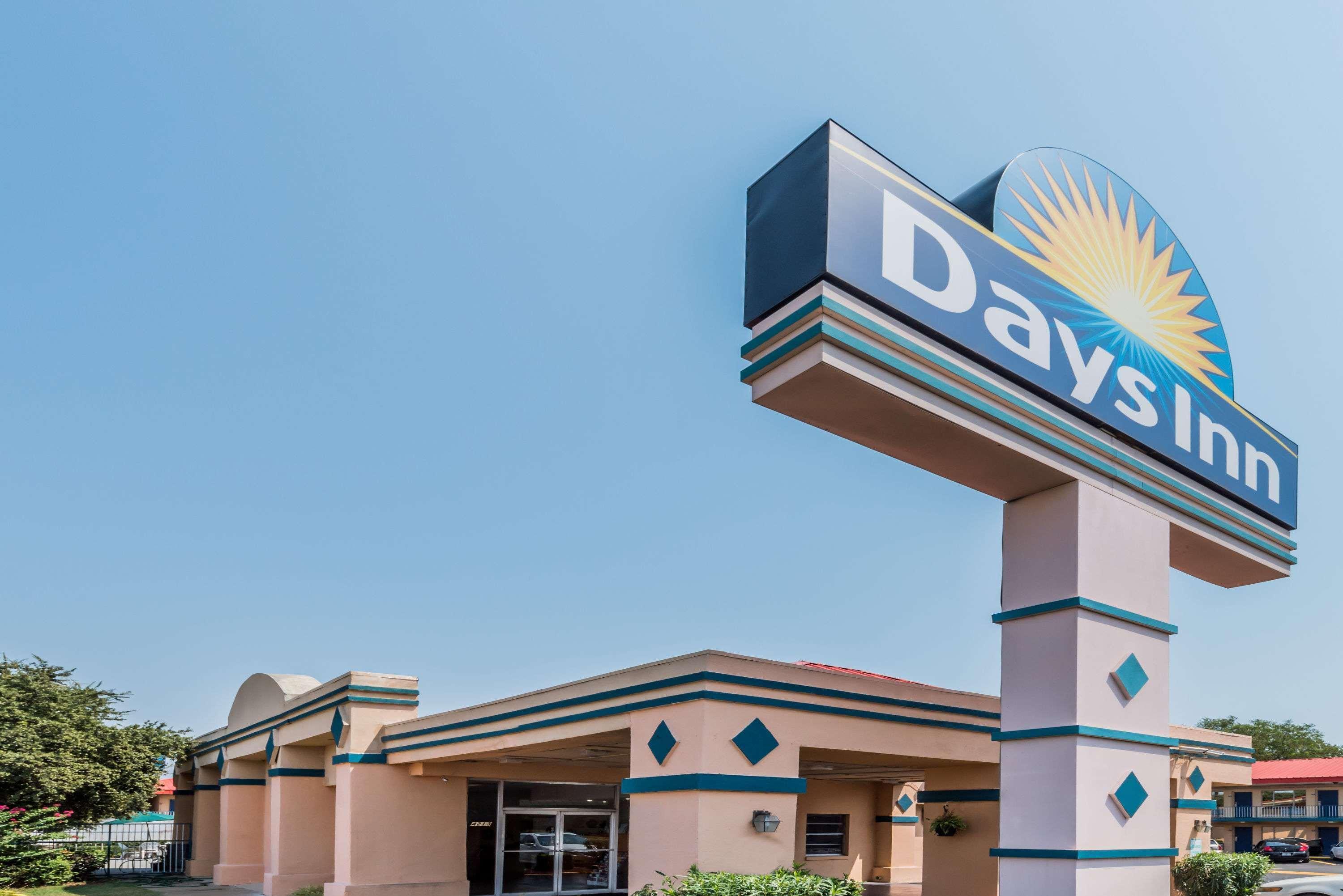 Days Inn South Fort Worth Dış mekan fotoğraf