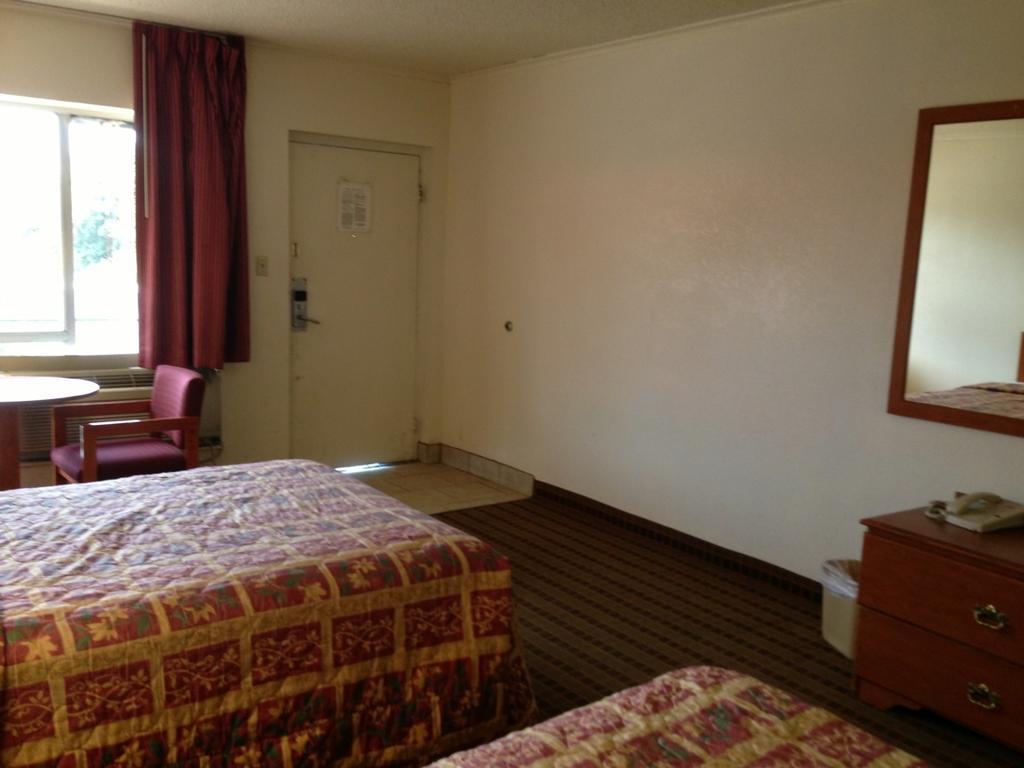 Days Inn South Fort Worth Dış mekan fotoğraf